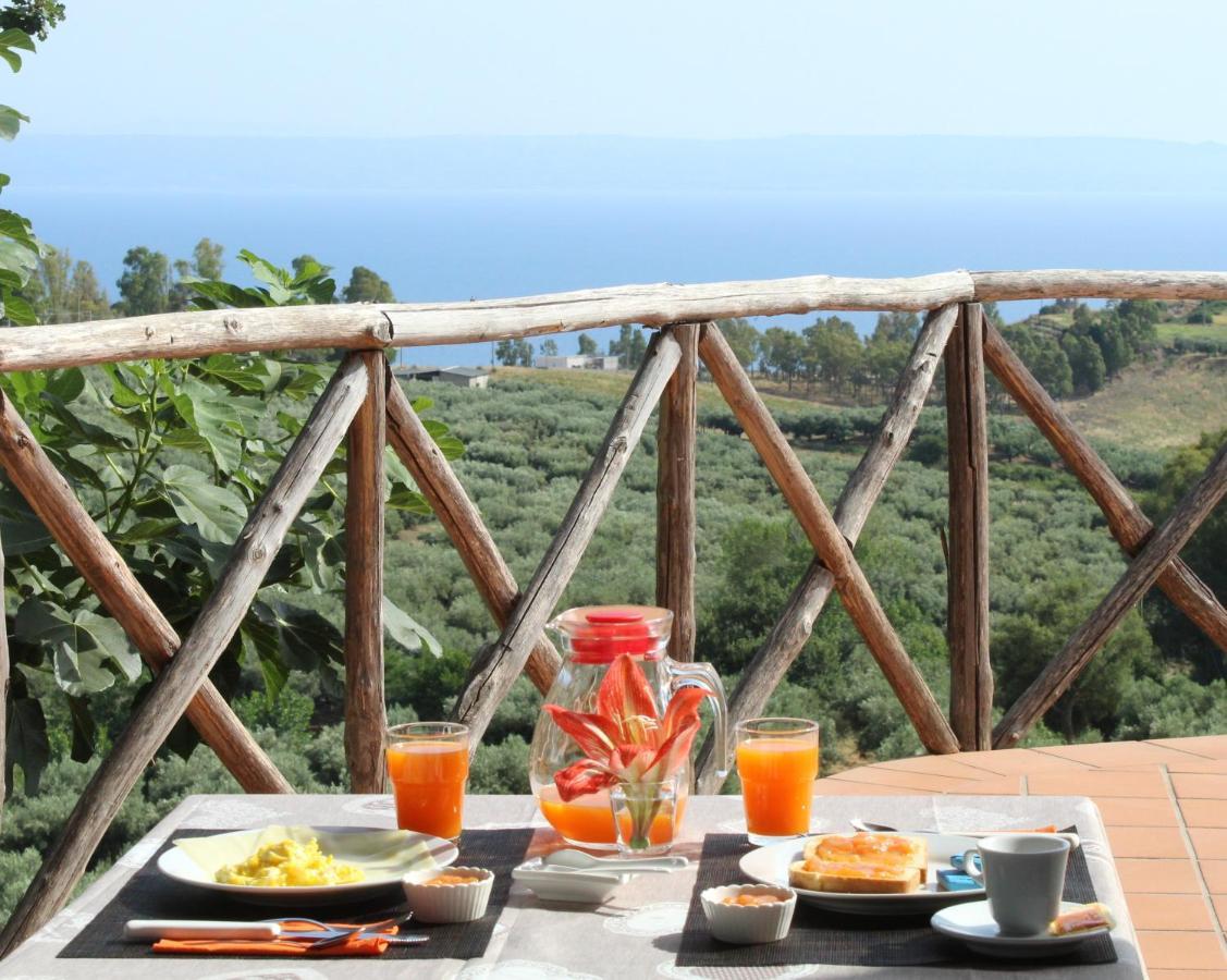 Casale Calabria Bed & Breakfast จิซเซเรีย ภายนอก รูปภาพ