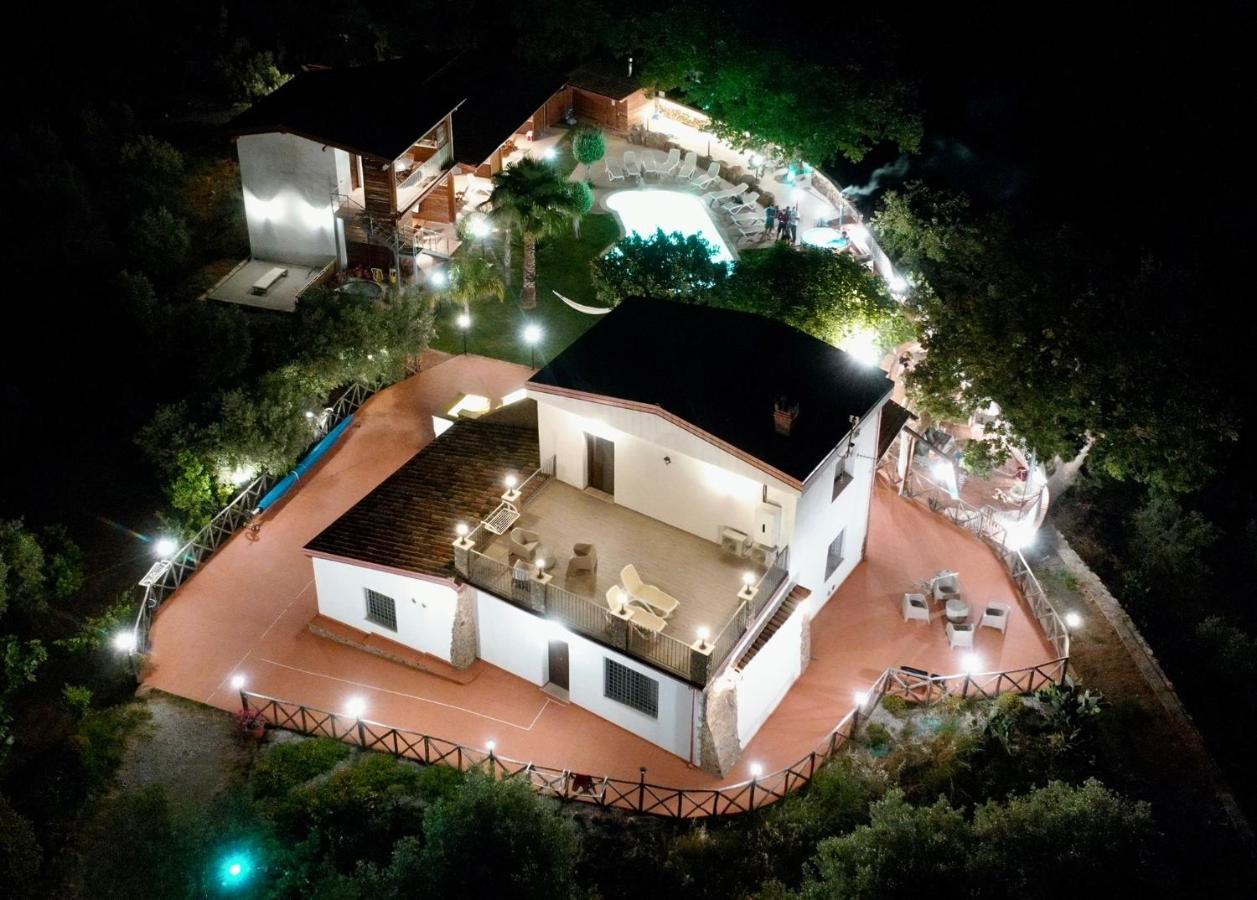 Casale Calabria Bed & Breakfast จิซเซเรีย ภายนอก รูปภาพ