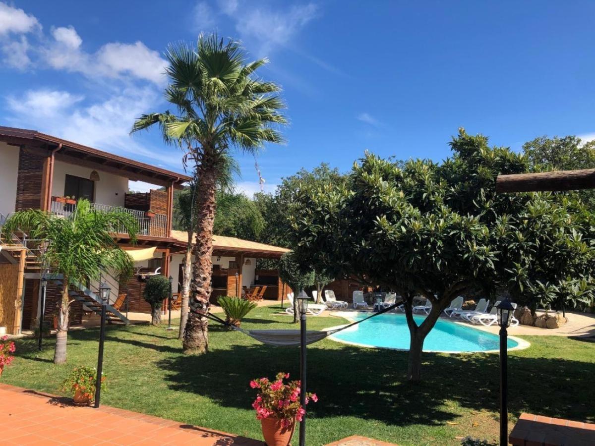 Casale Calabria Bed & Breakfast จิซเซเรีย ภายนอก รูปภาพ
