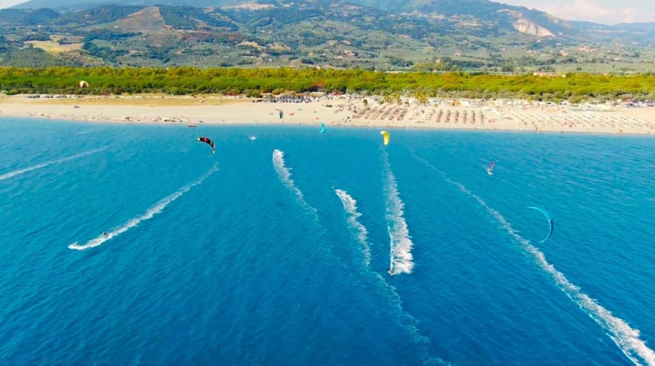 Casale Calabria Bed & Breakfast จิซเซเรีย ภายนอก รูปภาพ