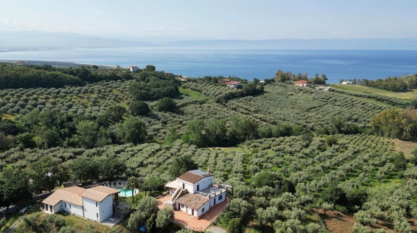 Casale Calabria Bed & Breakfast จิซเซเรีย ภายนอก รูปภาพ