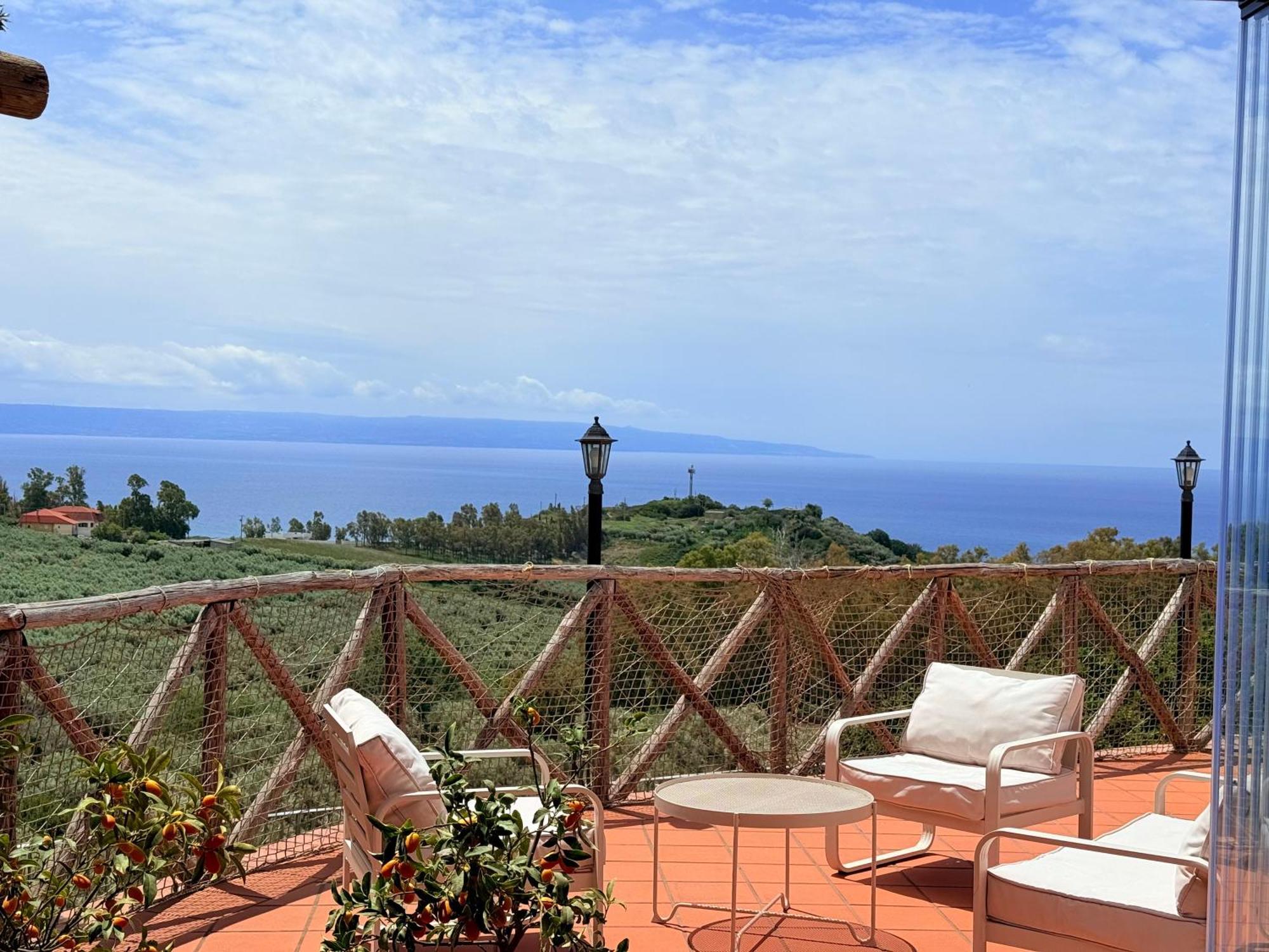 Casale Calabria Bed & Breakfast จิซเซเรีย ภายนอก รูปภาพ