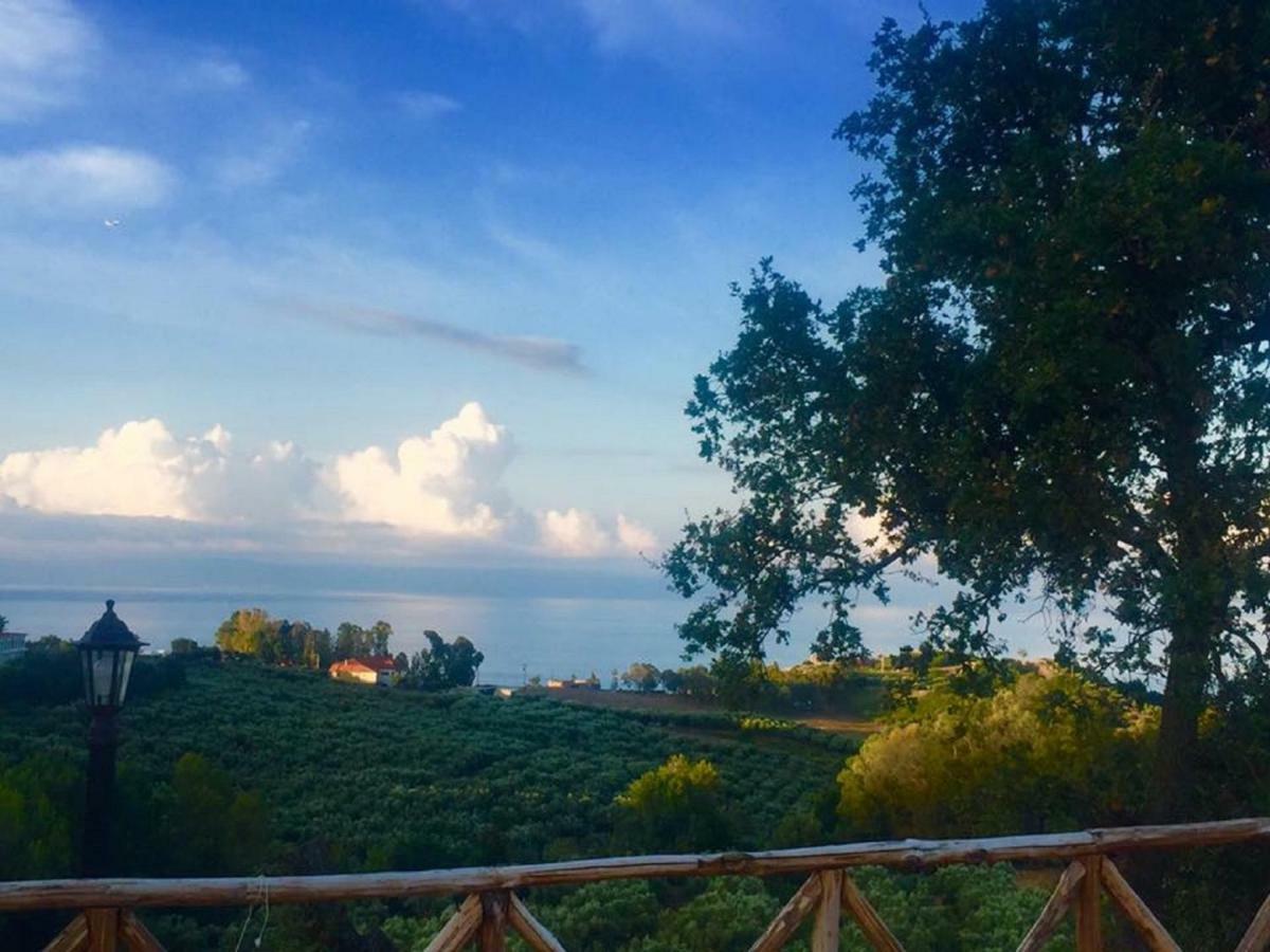 Casale Calabria Bed & Breakfast จิซเซเรีย ภายนอก รูปภาพ